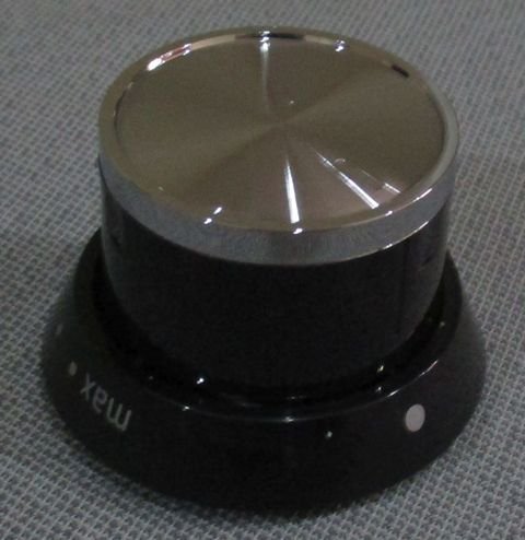 Knoflík termostatu černý (250316372.jpg)